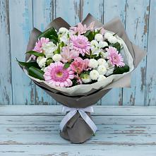 Букет цветов из:  Герберы, Альстромерии и Хризантемы в Сольвычегодске