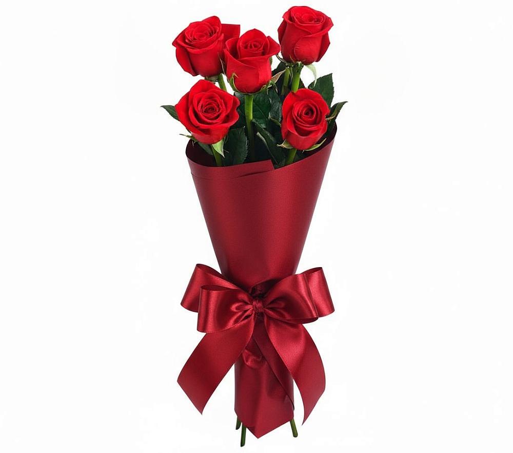 Букет 5 Красных роз Эдлесс Лав в Сольвычегодске