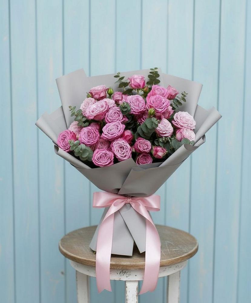 Букет цветов из: Розы в Сольвычегодске