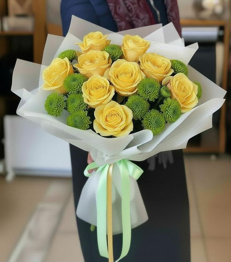 Букет цветов из: Хризантемы и Розы в Сольвычегодске