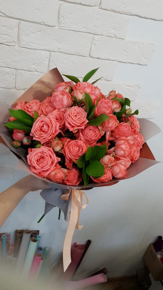 Букет цветов из: Розы в Сольвычегодске