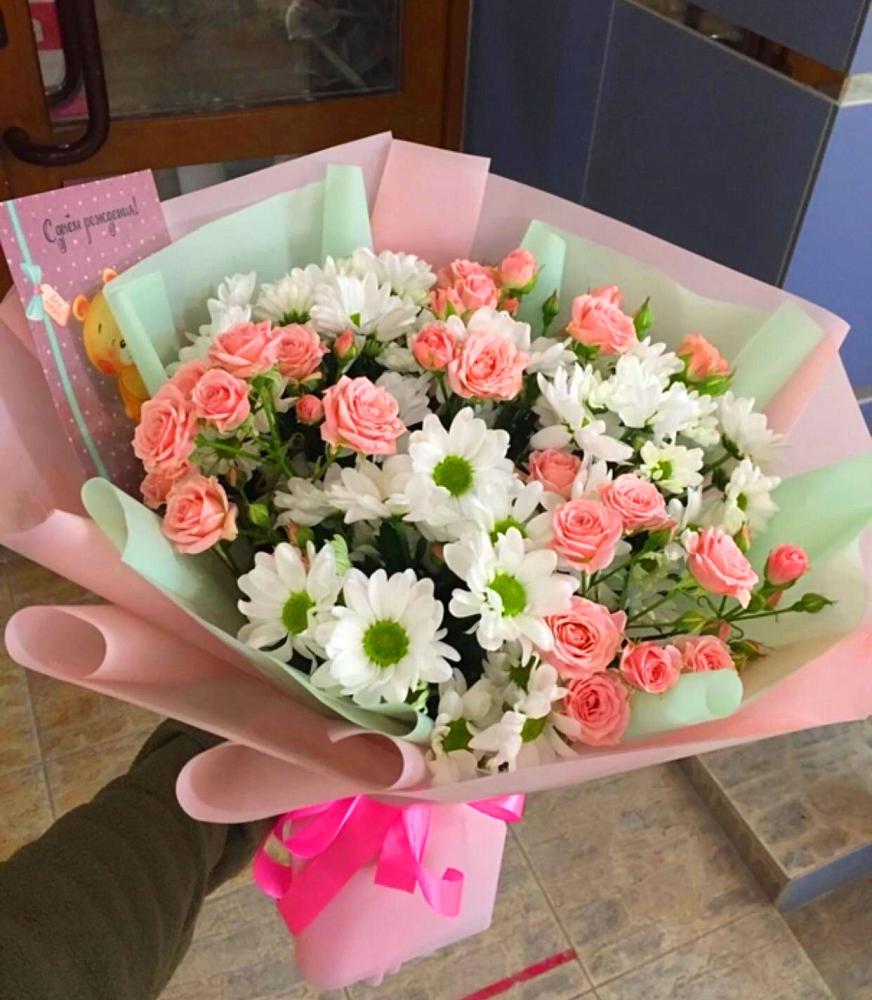 Букет цветов из: Розы и Хризантемы в Сольвычегодске