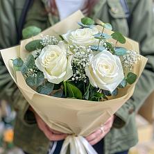 Букет Нежные грёзы в Сольвычегодске Букет цветов из: Розы в Сольвычегодске