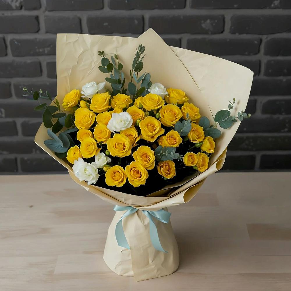 Букет цветов из: Розы в Сольвычегодске