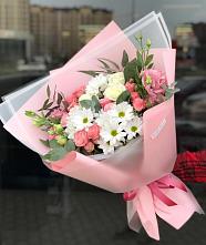 Букет цветов из:  Розы, Лизиантусы и Хризантемы в Сольвычегодске