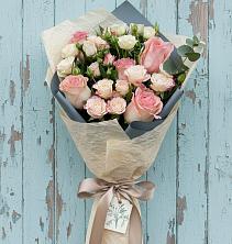 Букет цветов из:  Розы в Сольвычегодске