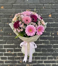 Букет цветов из:  Герберы и Хризантемы #REPLACE_PRED# Сольвычегодске