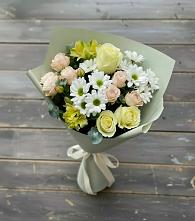 Букет цветов из:  Альстромерии, Розы и Хризантемы в Сольвычегодске