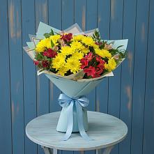 Букет цветов из:  Альстромерии и Хризантемы #REPLACE_PRED# Сольвычегодске