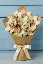 Букет цветов из:  Орхидеи и Розы #REPLACE_PRED# Сольвычегодске